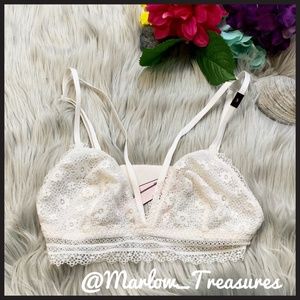 Victoria's Secret Comfy Sexy Lined Lace Bralette S
